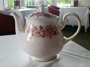 Teapot at Cleveland Tontine